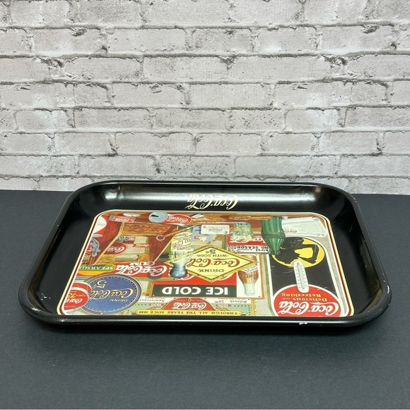 Coca Cola Through The Years By Sandra E Porter 1990 Vintage Serving Tray - Picture 7 of 16